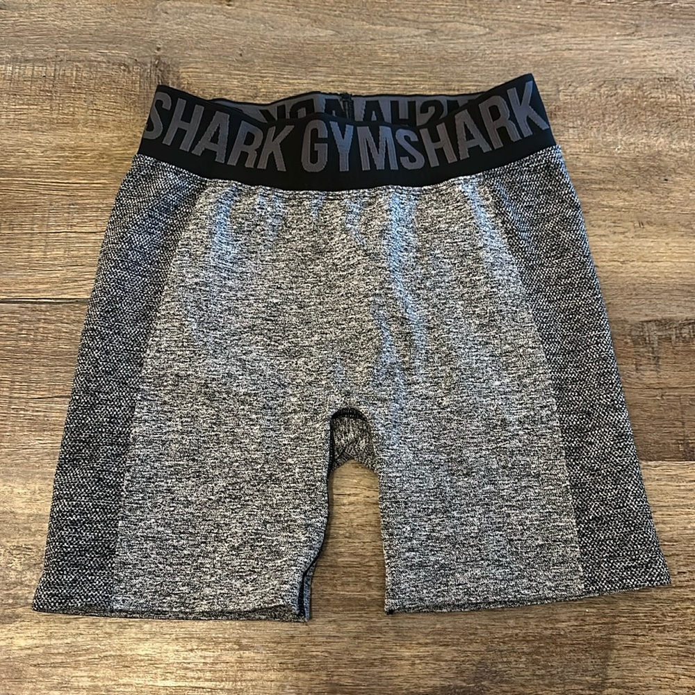 Gym shark biker shorts